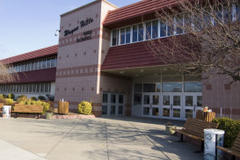 District Mulls Whether Changing Grading Schemes is a Plus